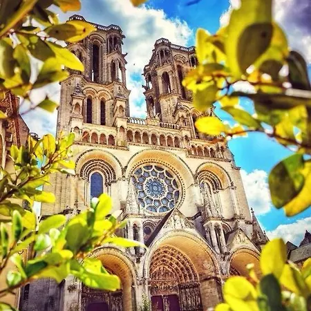 Maison Des Chenizelles Laon